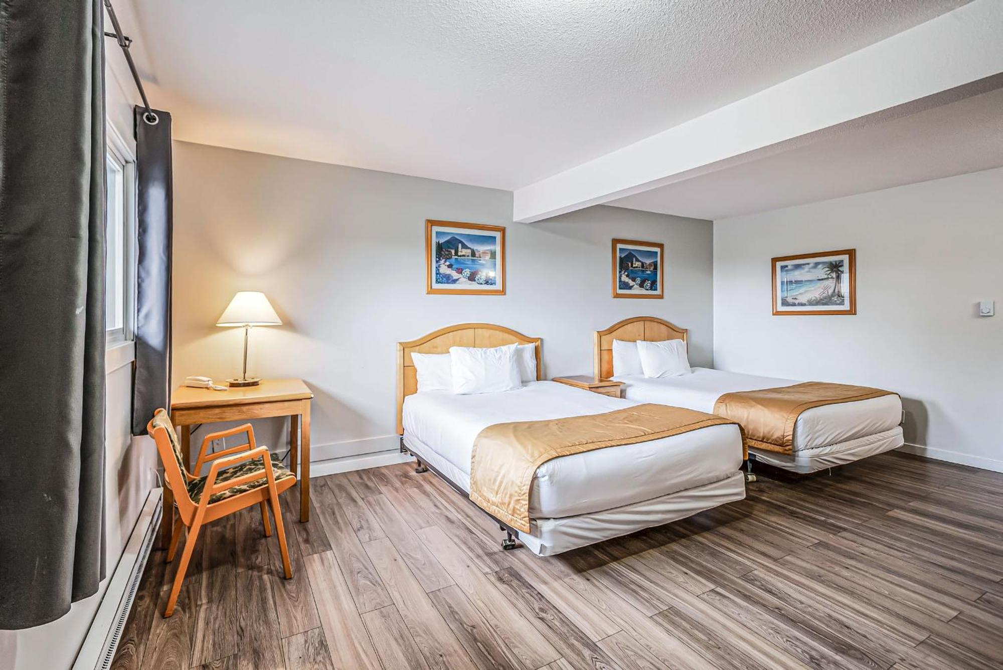 Bluebird Motel Нанеймо Екстериор снимка